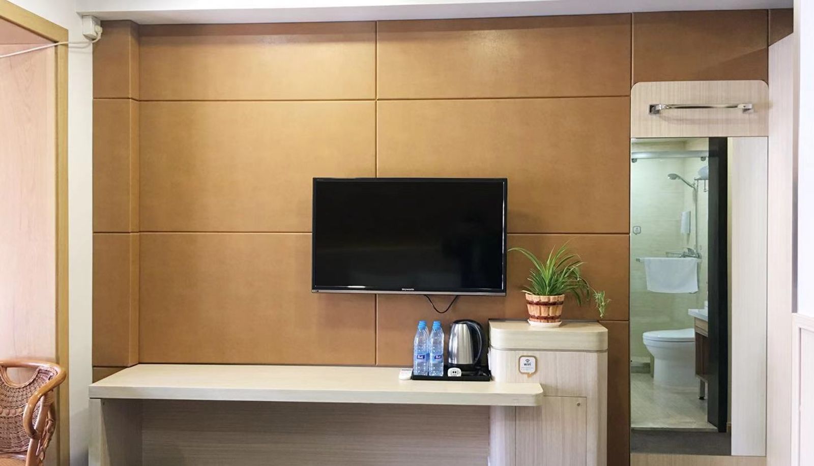 Suite - Hi Inn Shanghai North Bund Ningguo Road Subway Station (Domestic Only)