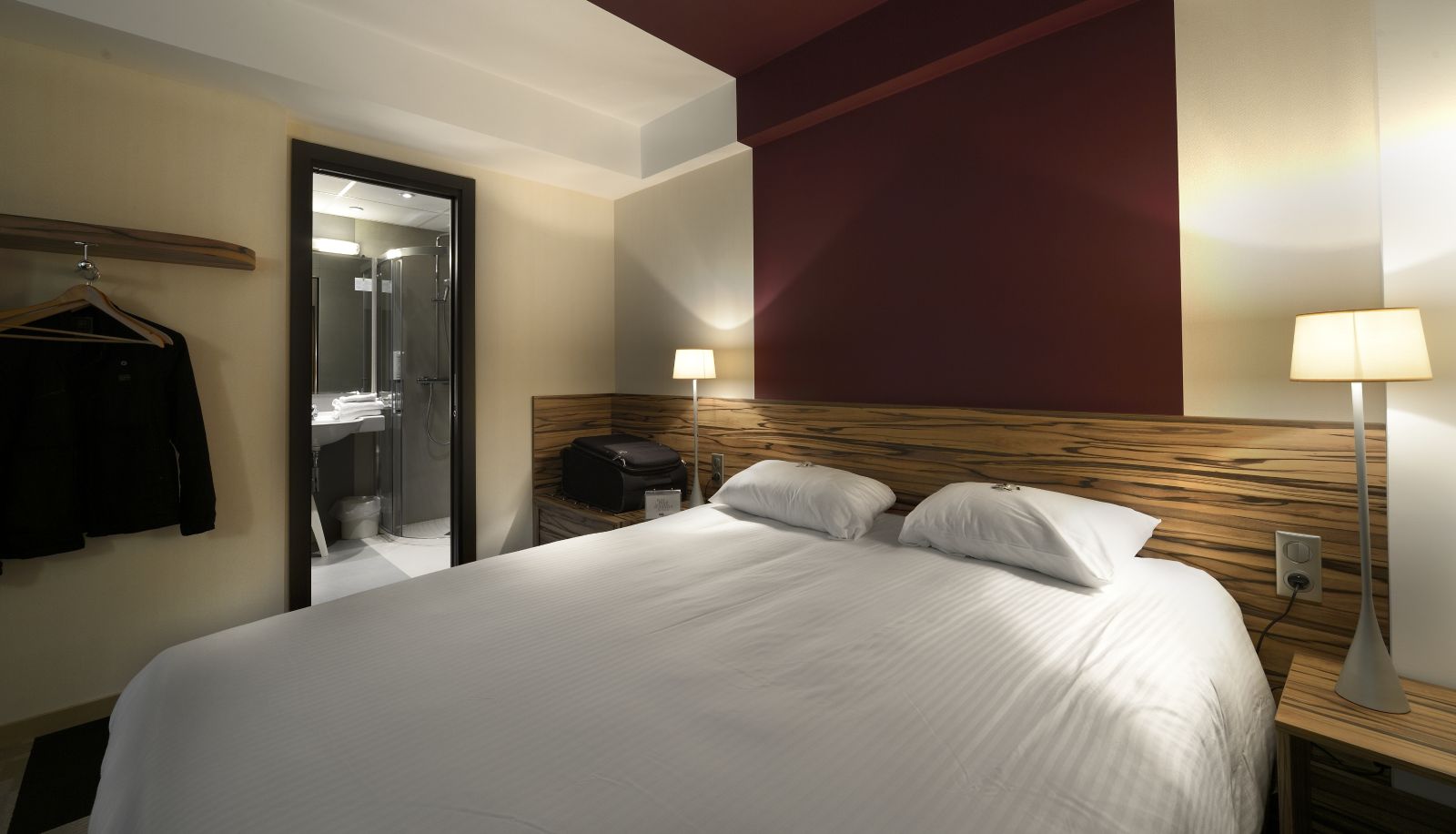 Superior room (double) - Kyriad Montbeliard Sochaux