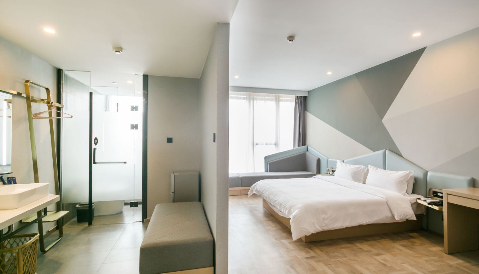 Suite - Xingcheng Shaoxing Keqiao Yintai City Hotel