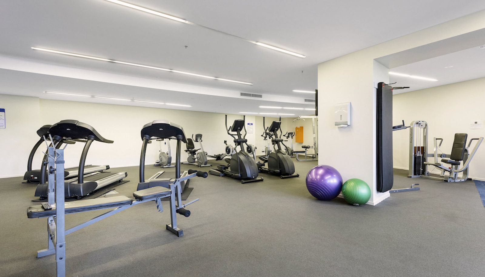 Fitnessraum - Birch Apartments Canberra - (convid19)