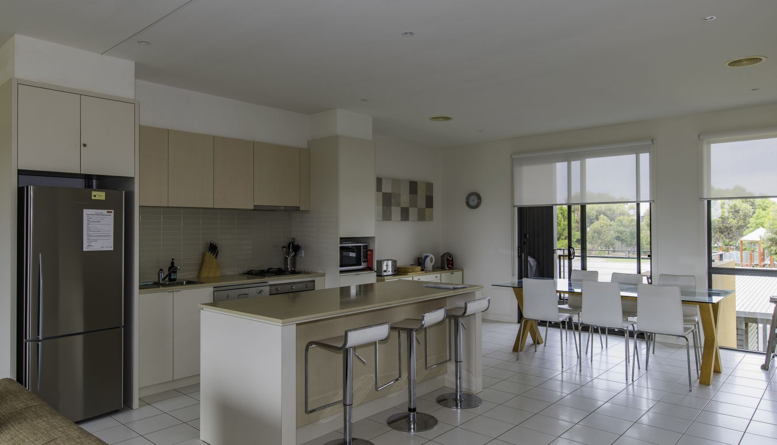 Apartment - Retreats Victoria - 24 Coast Drive