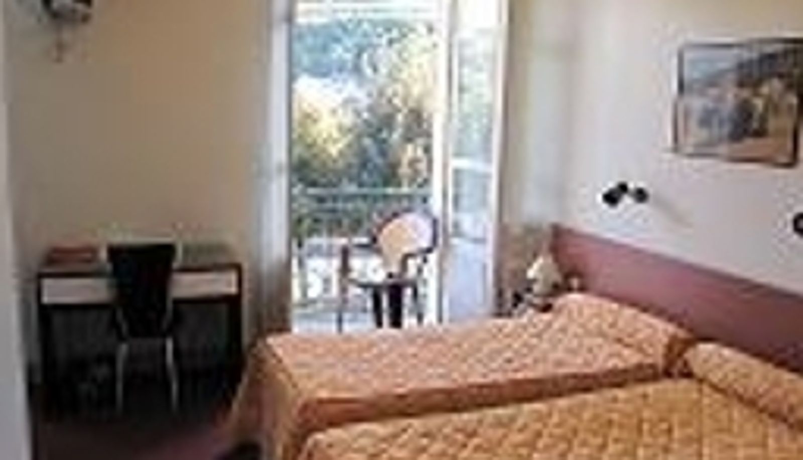 Room - Hôtel Restaurant Au Val Doré