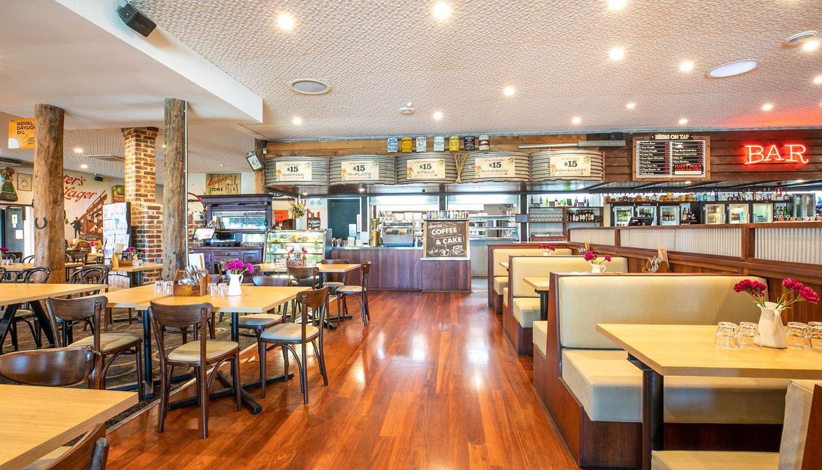 Restaurante - Nightcap at Wanneroo Tavern