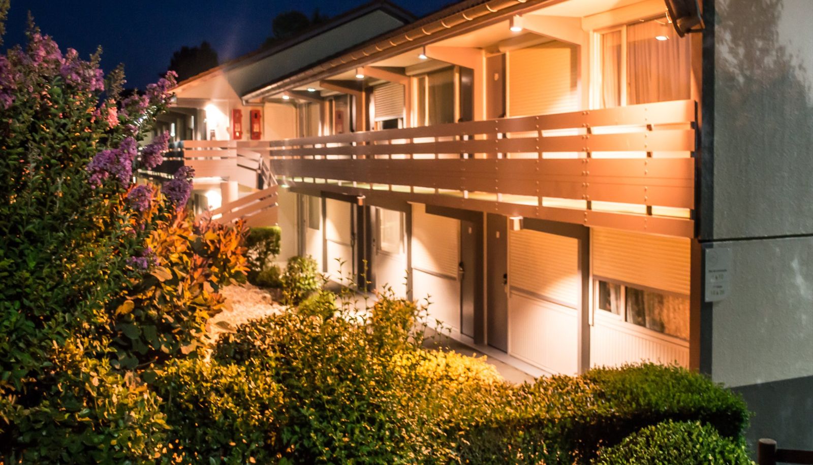 Area esterna dell'hotel - Campanile Villeneuve-Sur-Lot