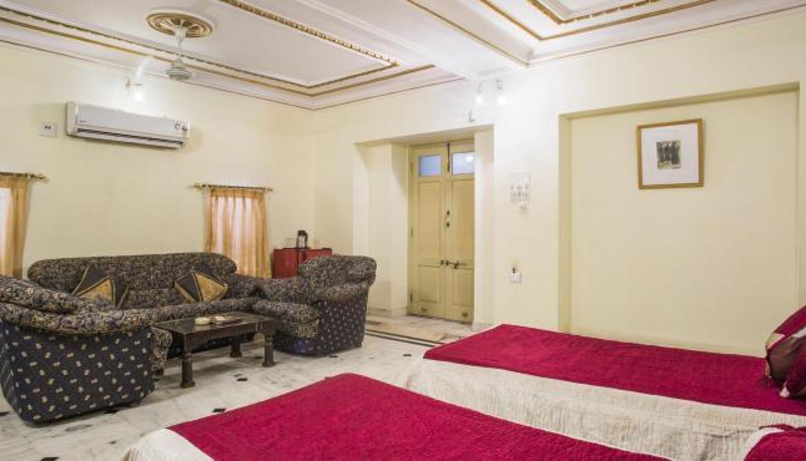 Superior room (single) - Hotel Basant Vihar Palace