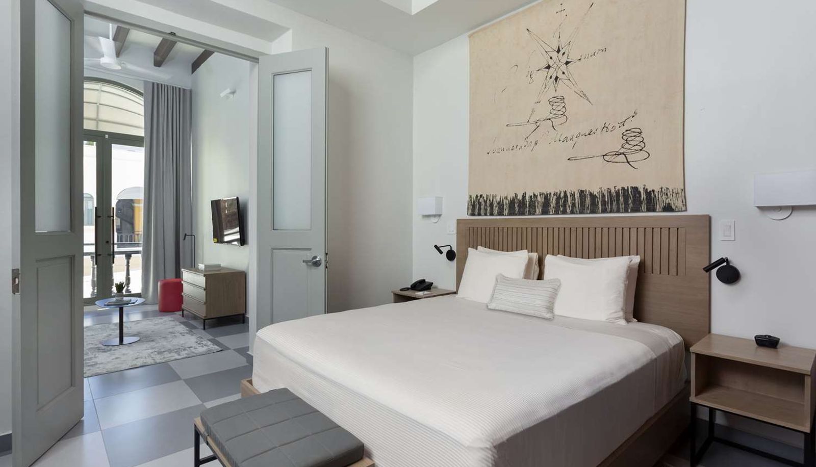 Zimmer - Palacio Provincial San Juan Curio Collection by Hilton