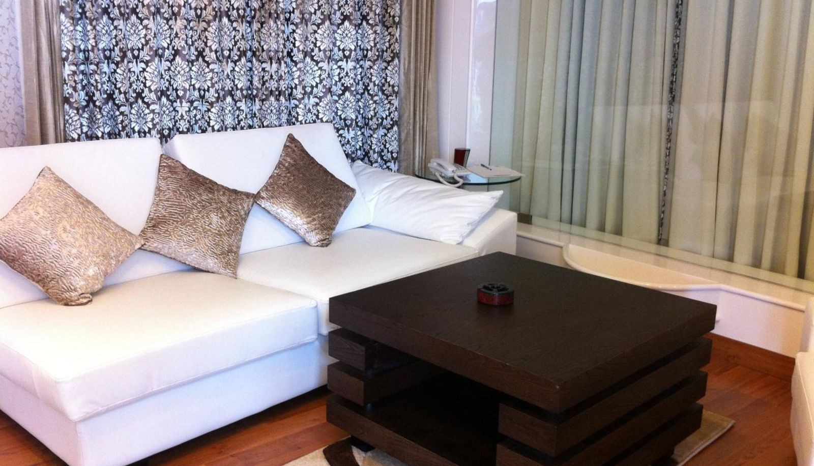 Informacje - Hotel Holiday Resort