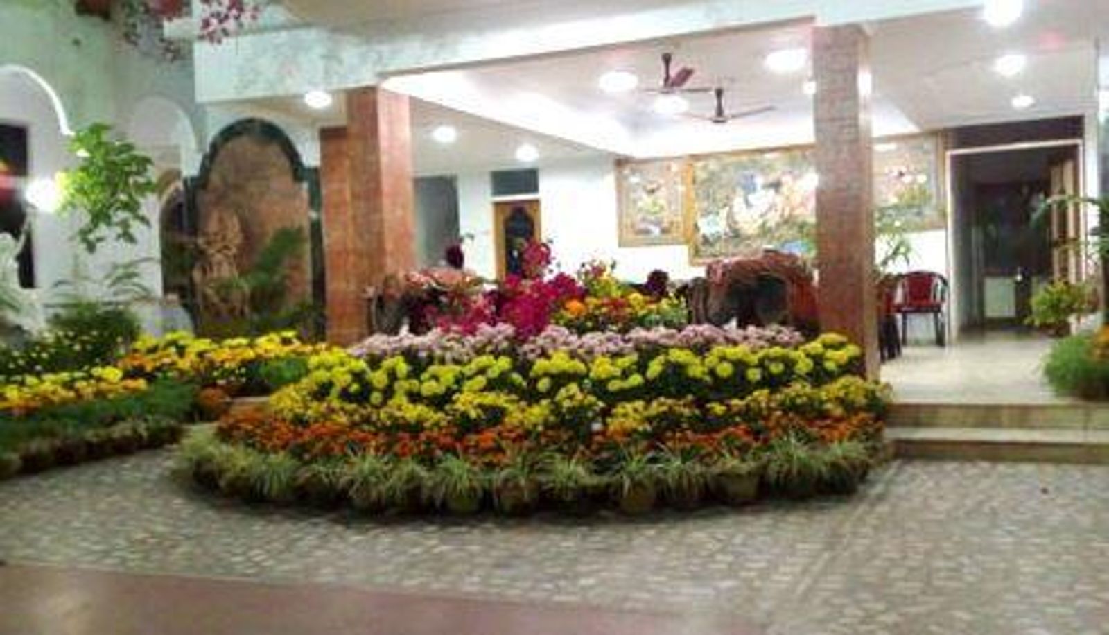 Hall - Hotel Sonali