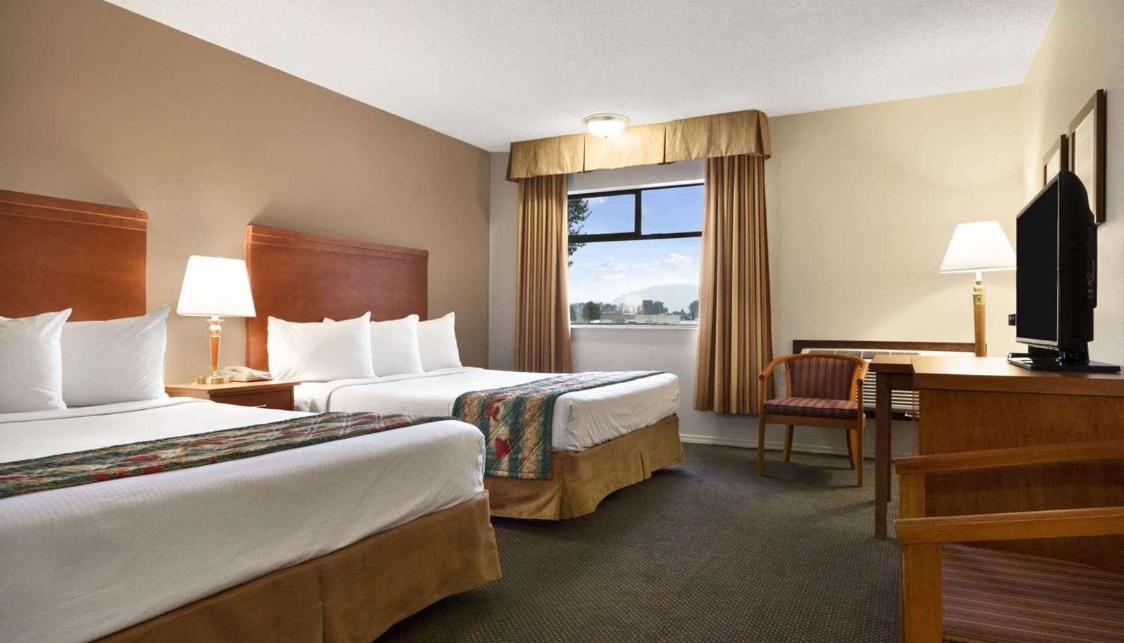 Room - Chilliwack Travelodge
