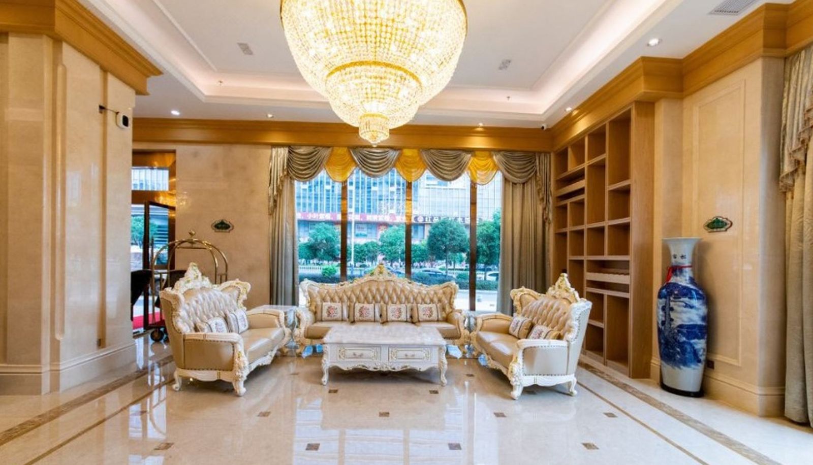 Interno dell'hotel - Vienna International Hotel Jiangxi Ganzhou Nankang Furniture City Shop