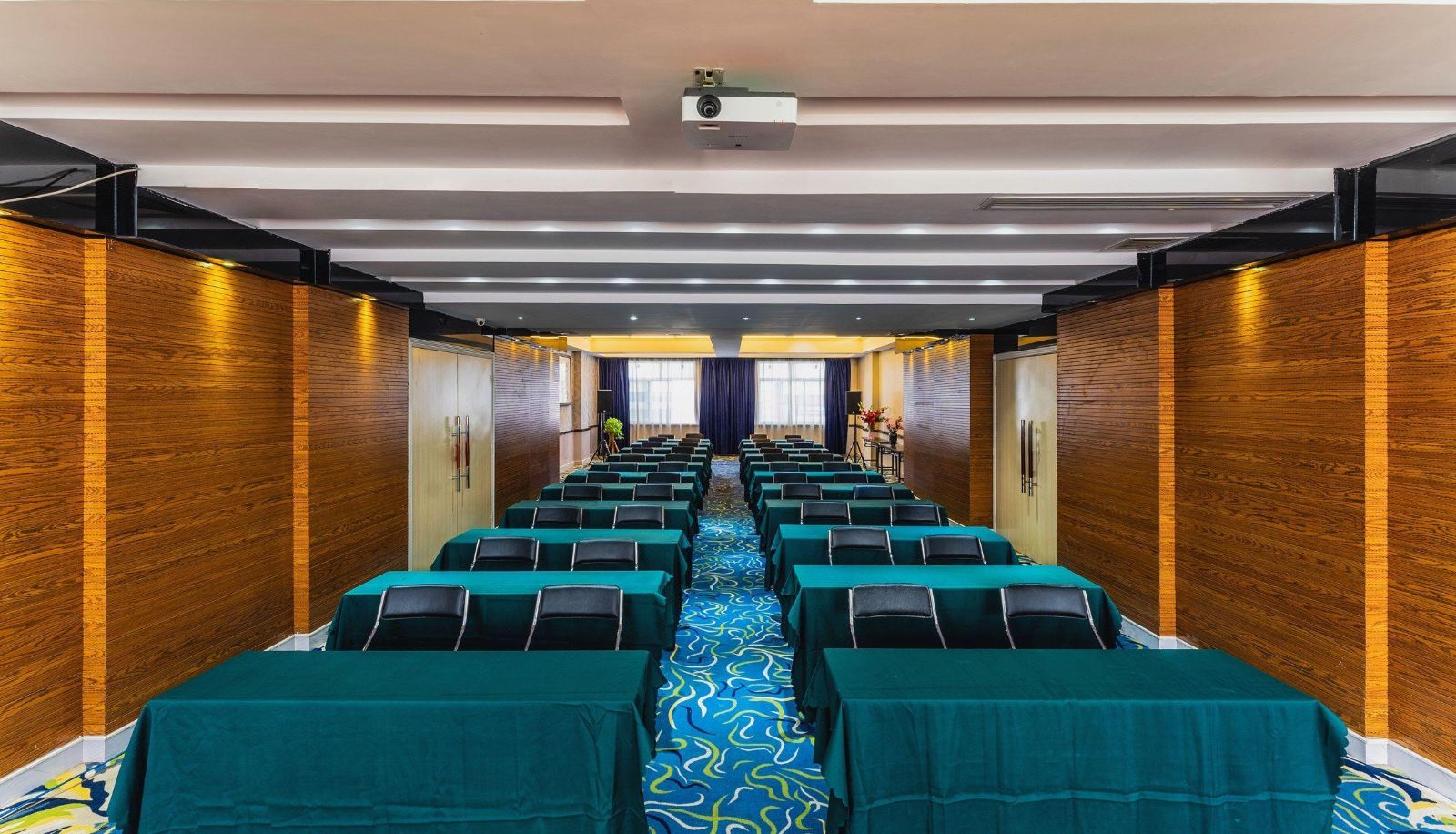 Area esterna dell'hotel - Jinzhonghuan Hotel (Langdong Bus Station)