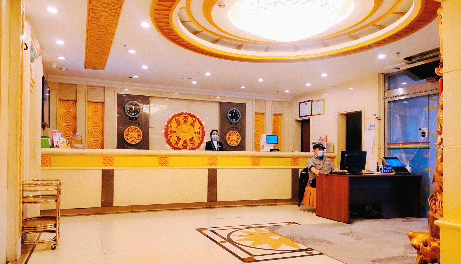 Area esterna dell'hotel - Taxinan Hotel (Hami West Road Store)