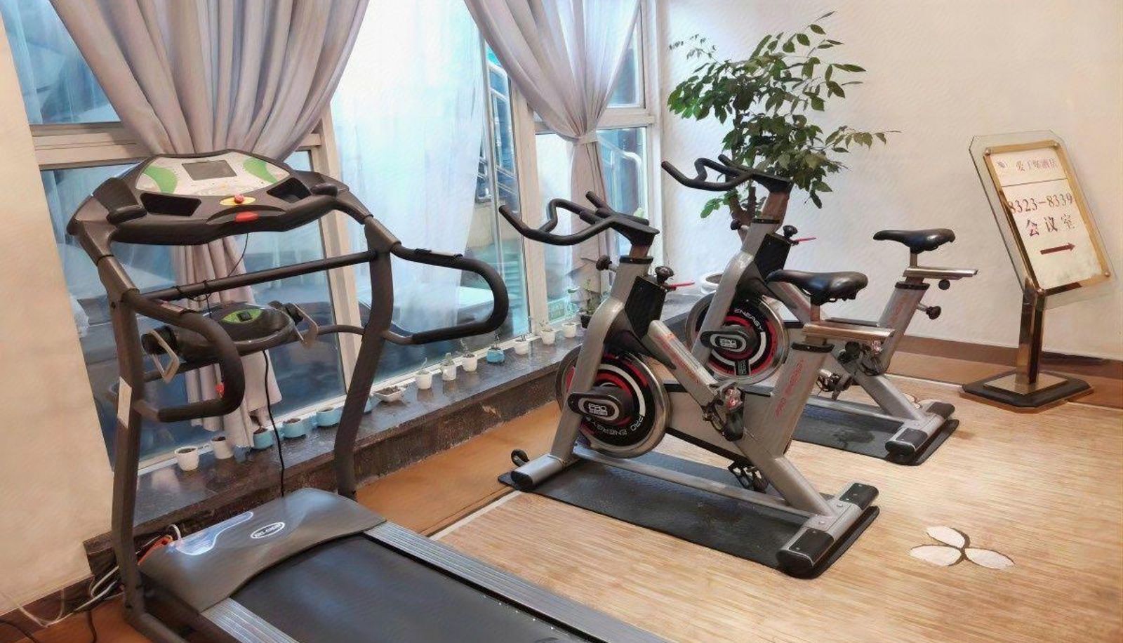 Area esterna dell'hotel - Luzhou)  Jiangyang District Edinburgh Hotel (Baizitu Plaza Store
