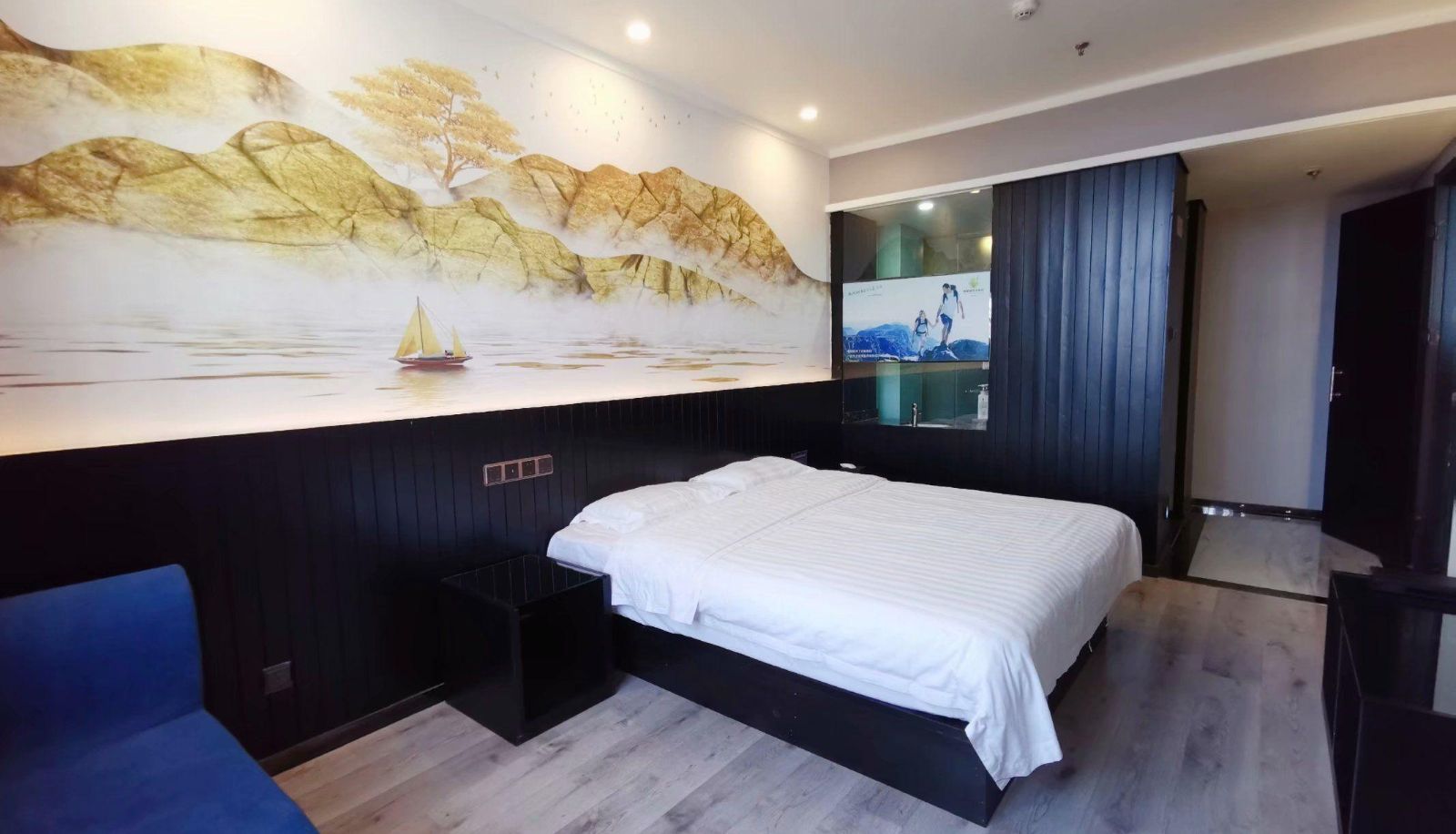 Suite - Olive Four Seasons Hotel (Liangxiang University City Store)