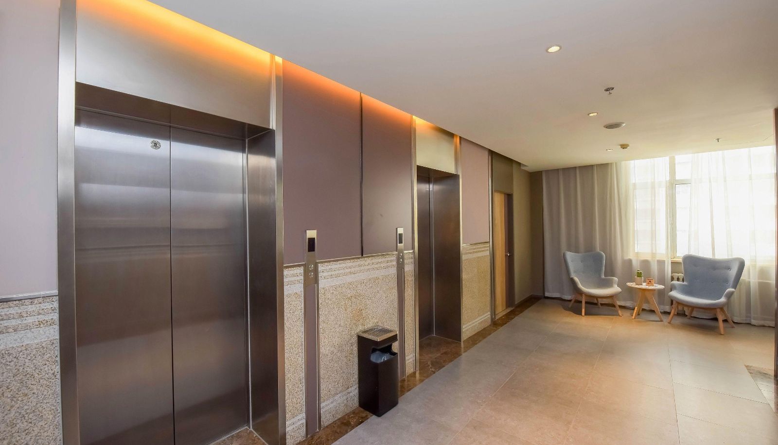 Area esterna dell'hotel - Home Inn · Neo (Shijiazhuang MixC Xinbai Square Wanli Temple Pedestrian Street Store)