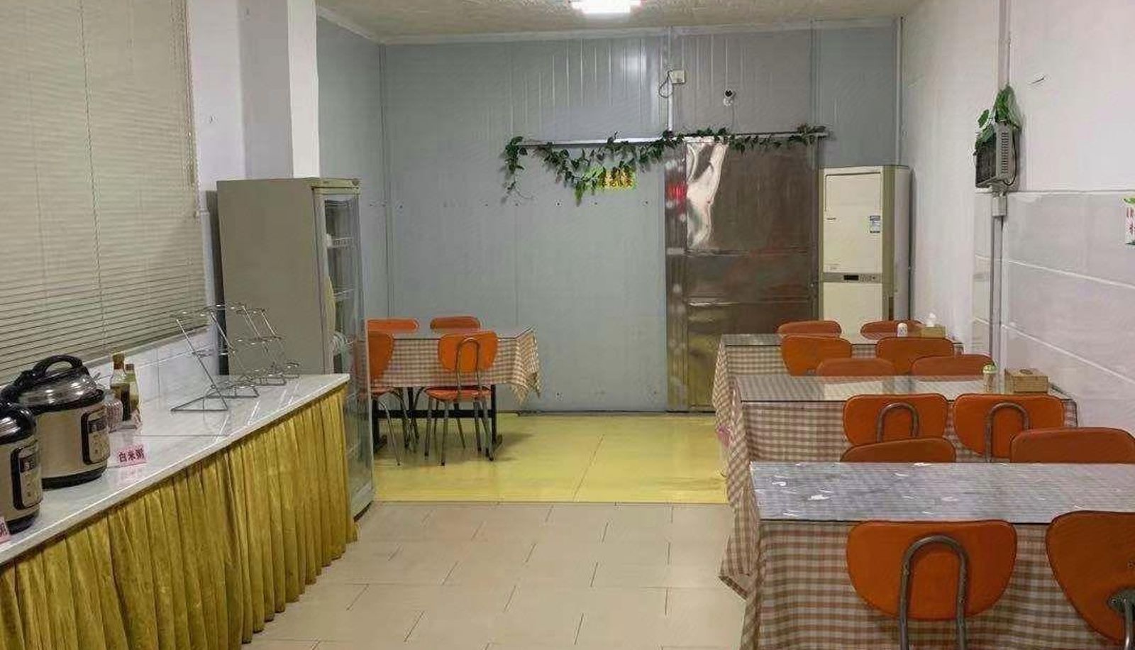 Hotel outdoor area - Xinyu)  Yushui  Shengli North Road Greenhouse Express Hotel (Commercial Pedestrian Street Store