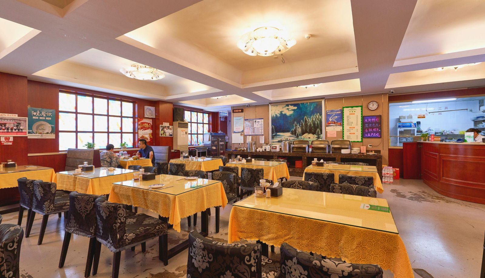 Area esterna dell'hotel - Karamay Xuelian Hotel