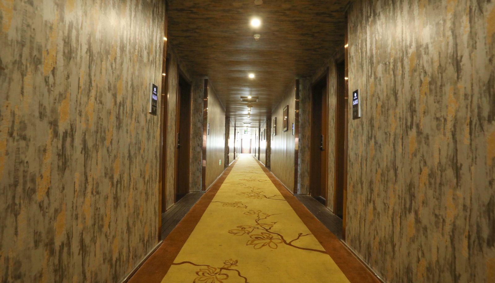Buitenruimte van het hotel - Jingxi Holiday Inn (Anji Jiuzhou Changshuo Plaza Store)