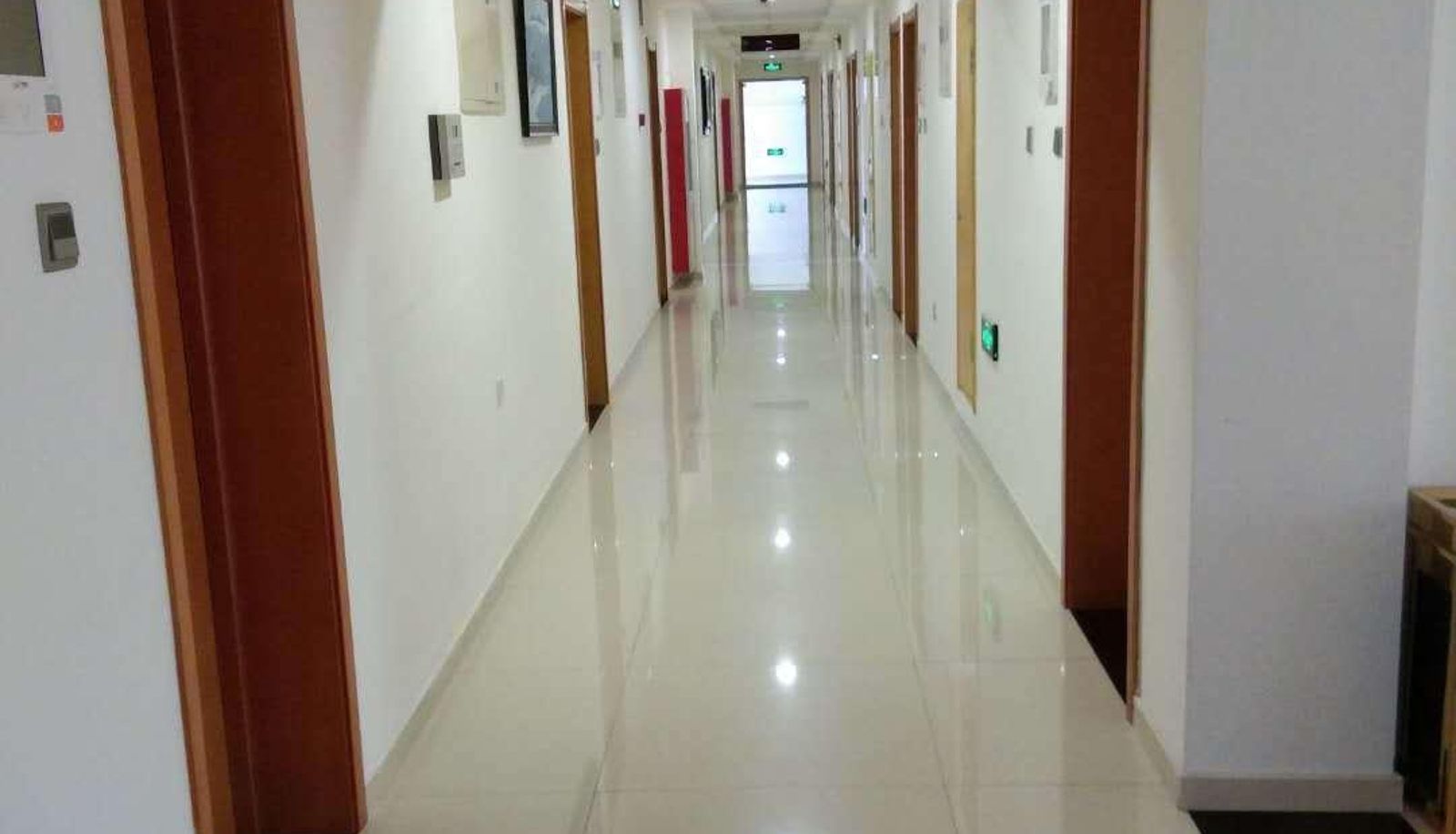 Buitenruimte van het hotel - Xichang Conference Center Hot Spring Hotel (Shunsha Road Branch)