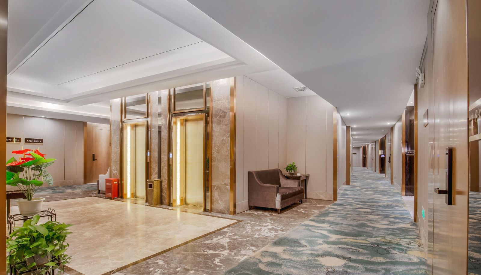 Buitenruimte van het hotel - Meislia Hotel (Sports Center Store)
