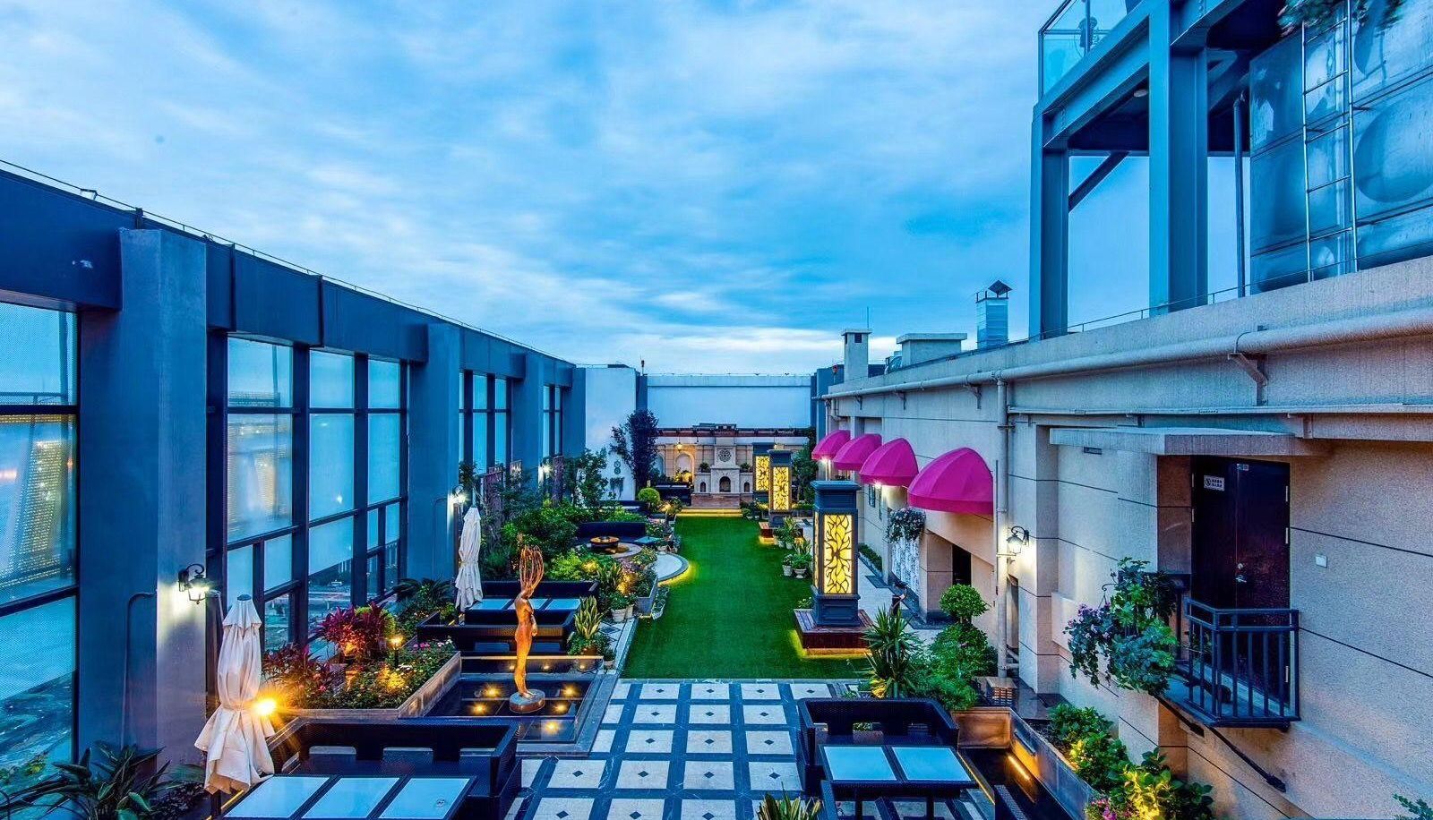 Info - Chengdu Diya High-altitude Sightseeing International Hotel (Lijiatuo Store)