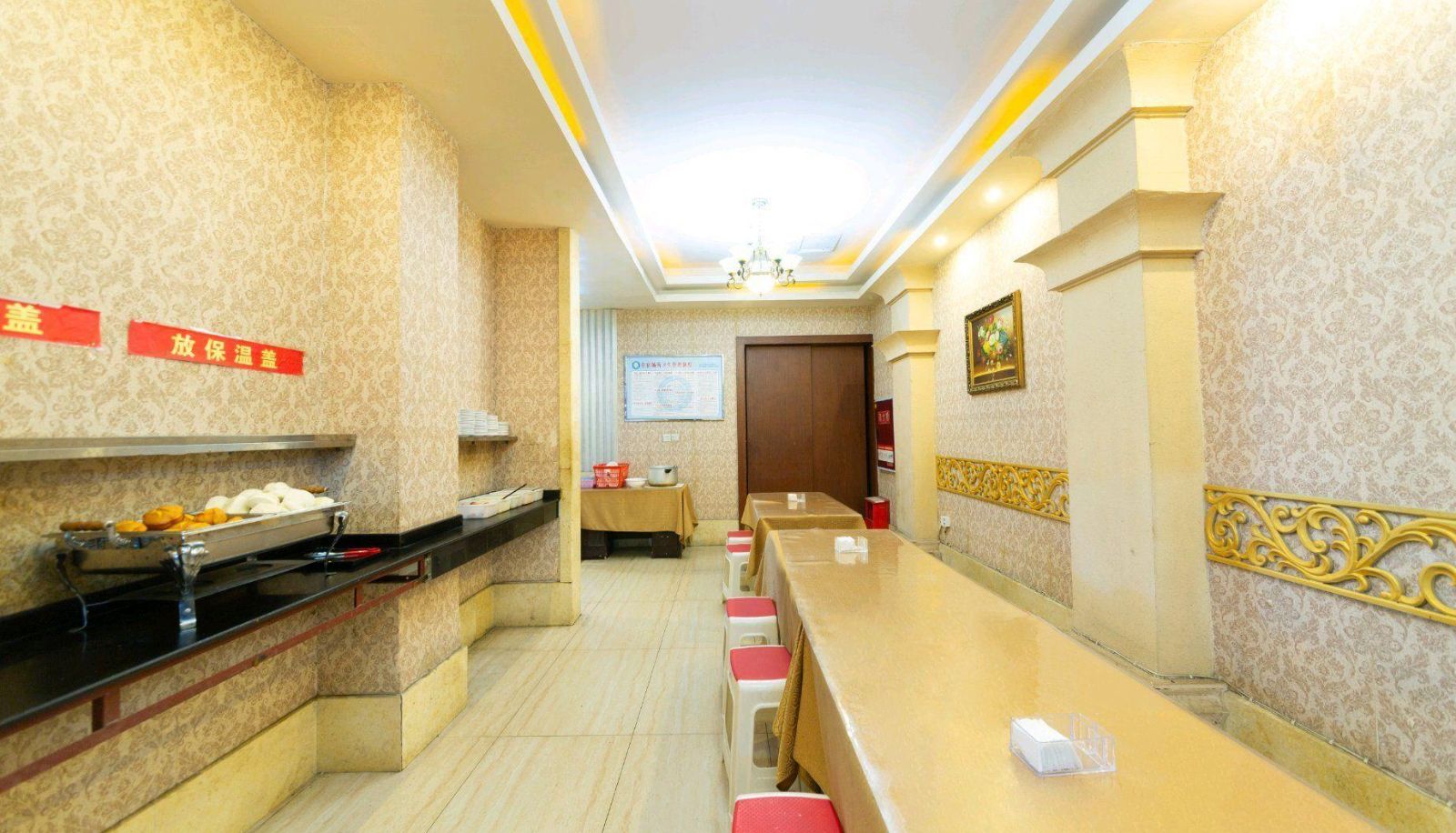Zona exterior del hotel - Tuwo Holiday Hotel (Dujiangyan Irrigation Project Scenic Spot Nanqiao Branch)