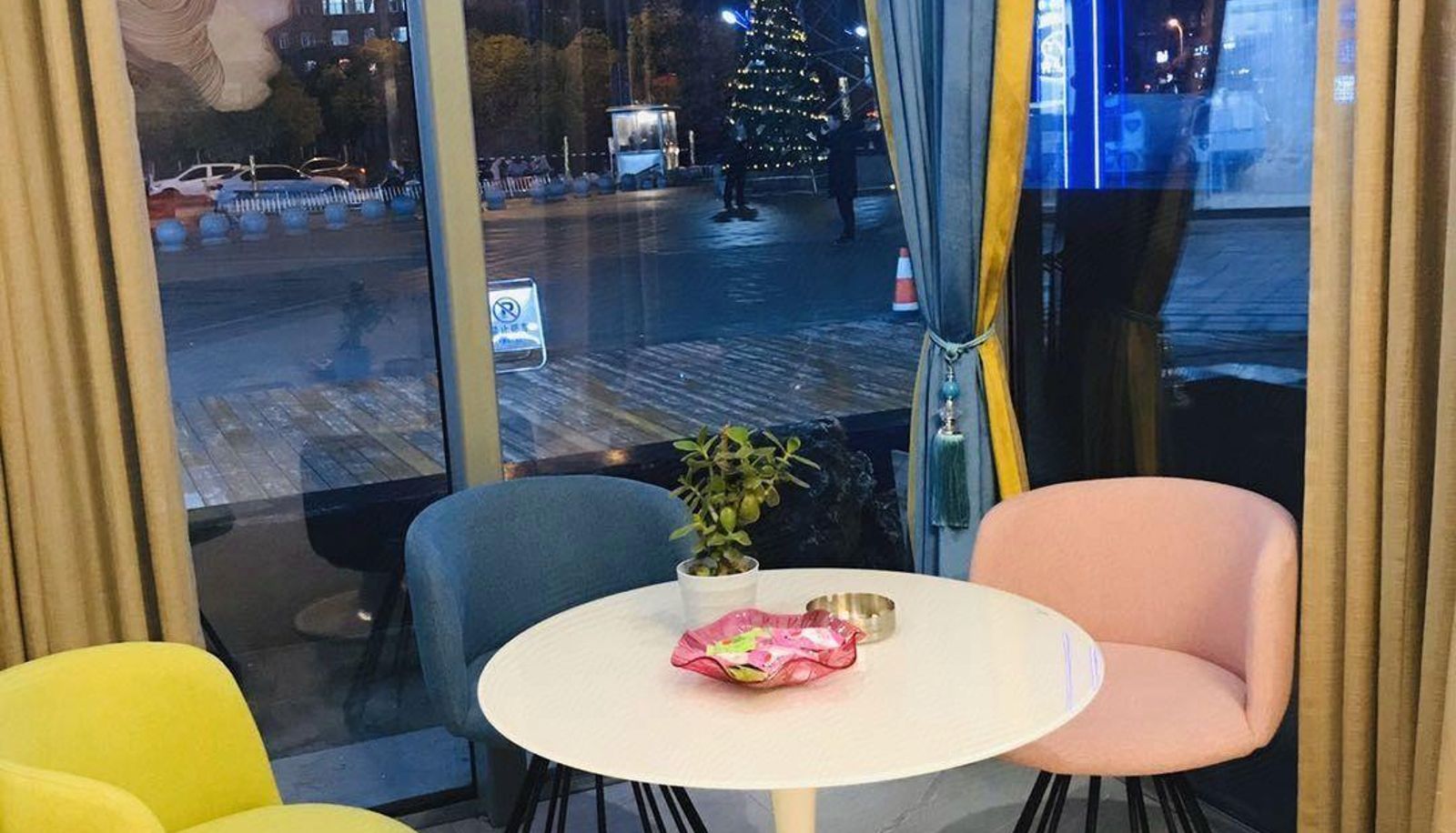 Zewnętrzna część hotelu - Qingmu Selected Hotel (Quanjiao Ronghui Plaza Store)