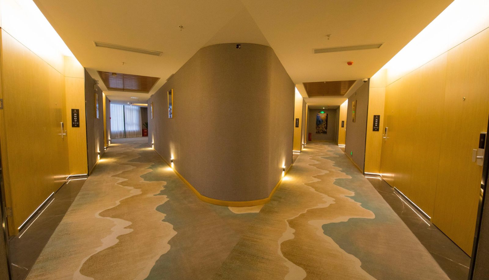Zona exterior del hotel - Roman Holiday Inn (Chaoyang Gurao Store)