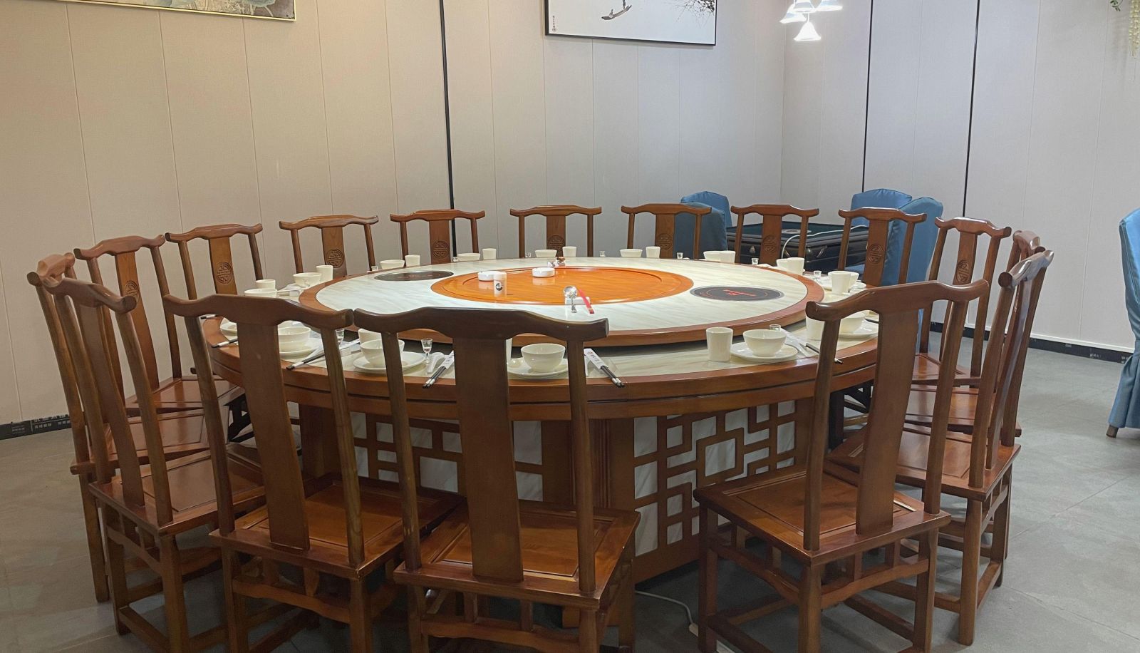 Area esterna dell'hotel - Blue Phoenix Mingyue Luxury Hotel (Liupanshui Fenghuang New District People's Square Branch)