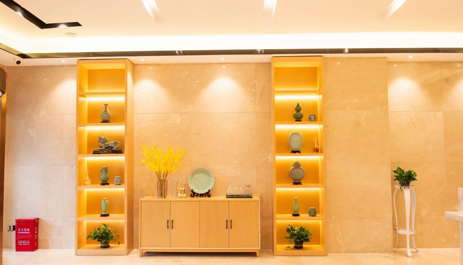 Area esterna dell'hotel - Tucker China Light House Hotel (Lingbao Hangu Road Store)
