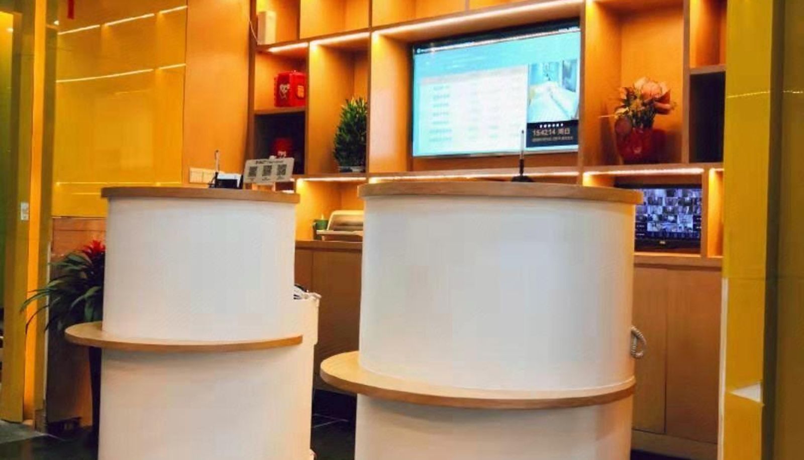 Hotel outdoor area - Yingshang Hotel (Guangzhou First People's Hospital West Gate Subway Station Store)