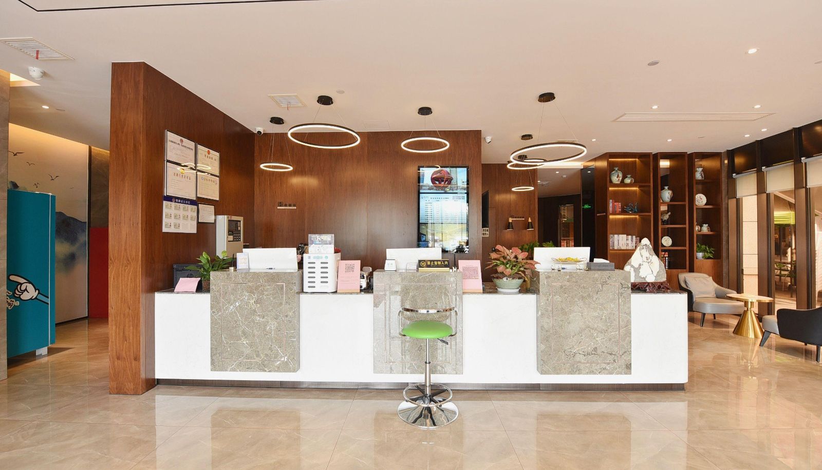 Buitenruimte van het hotel - Shushan District) Langting Platinum Hotel (Zhenxing Road Subway Station Store