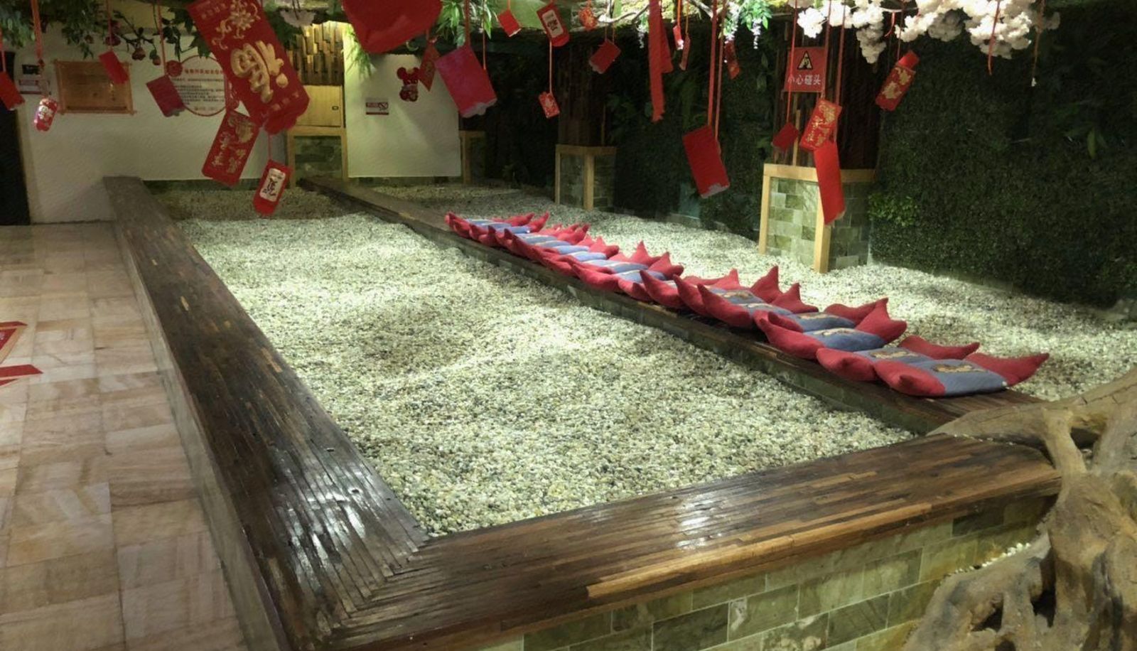Hotel Außenbreich - Jinshuigang Hotel (Tianwei Road Branch of Baoding Zoo)
