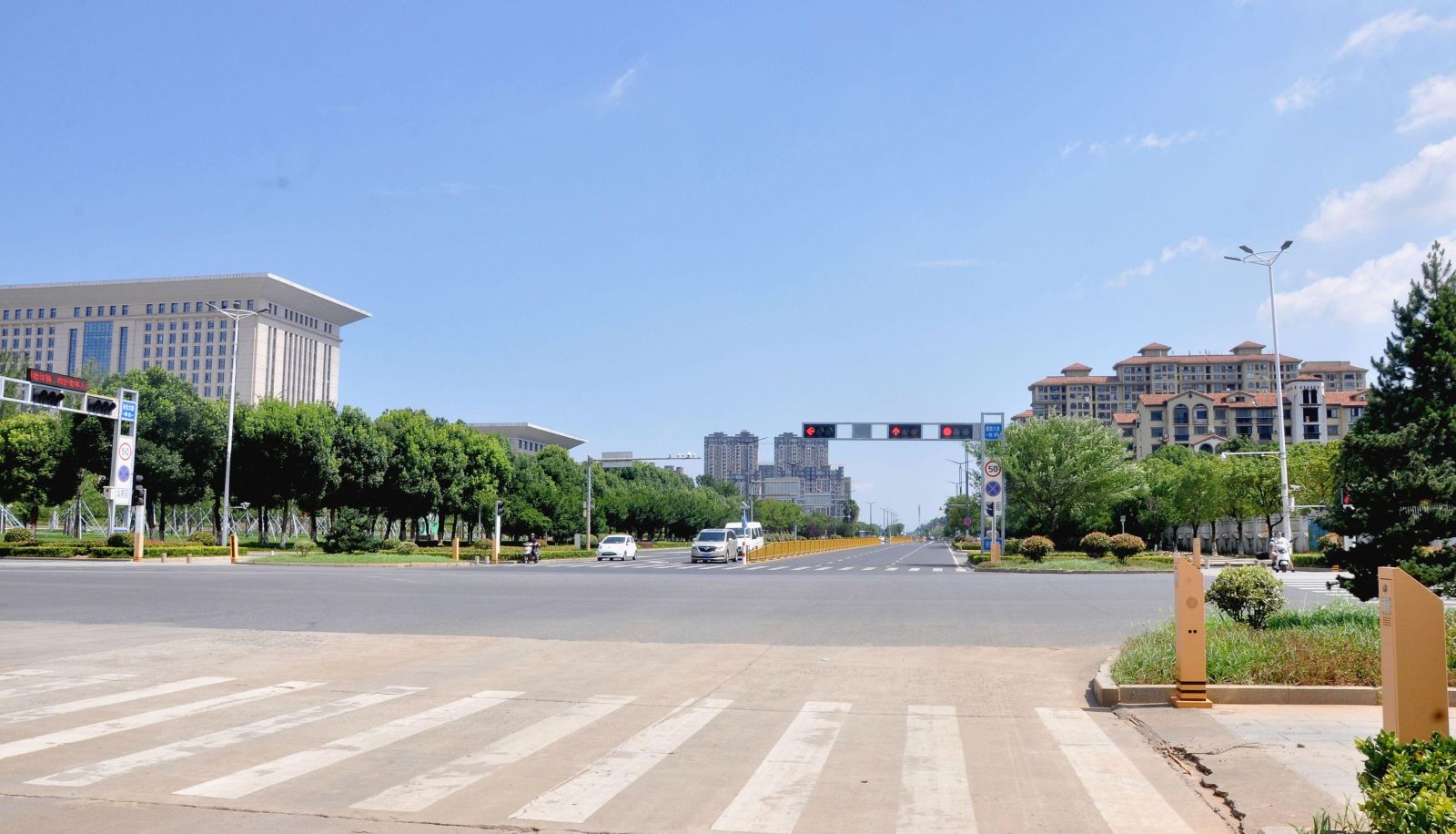 Información - Tucker China HOTEL (Jiujiang Yongxiu Government Plaza Store)