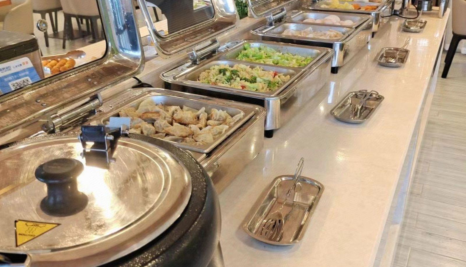 Zewnętrzna część hotelu - Vienna 3 Hotel (Shantou Outing Food Plaza Store)