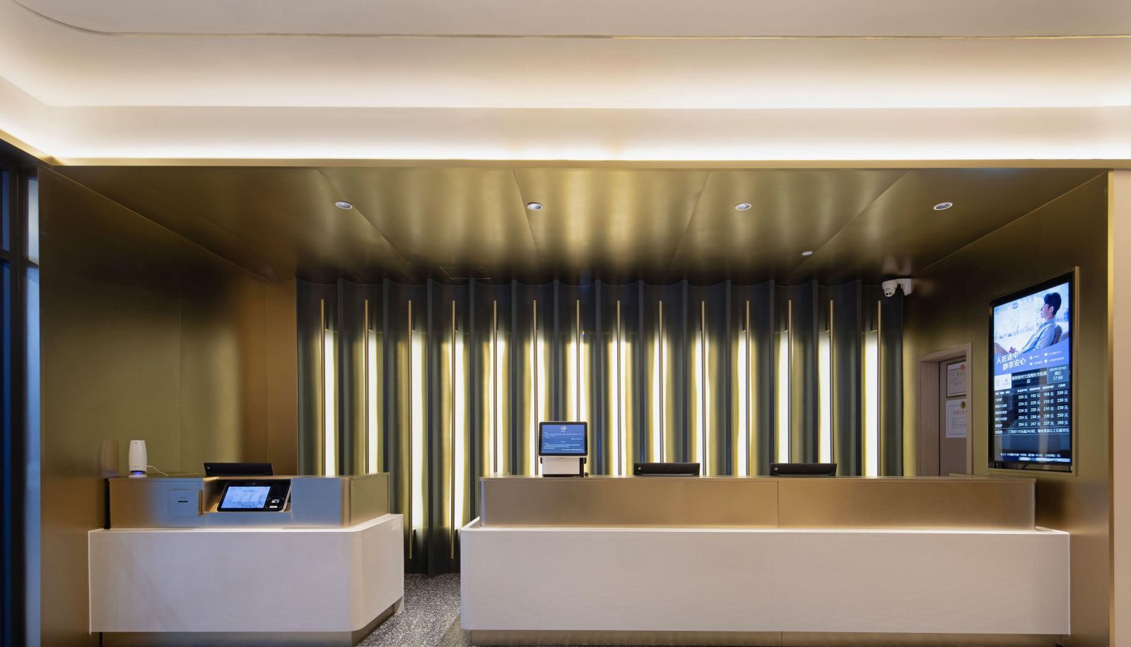 Zona exterior del hotel - Xingcheng Hotel (Yangzhou Wenchangge Dongguan Street Store)