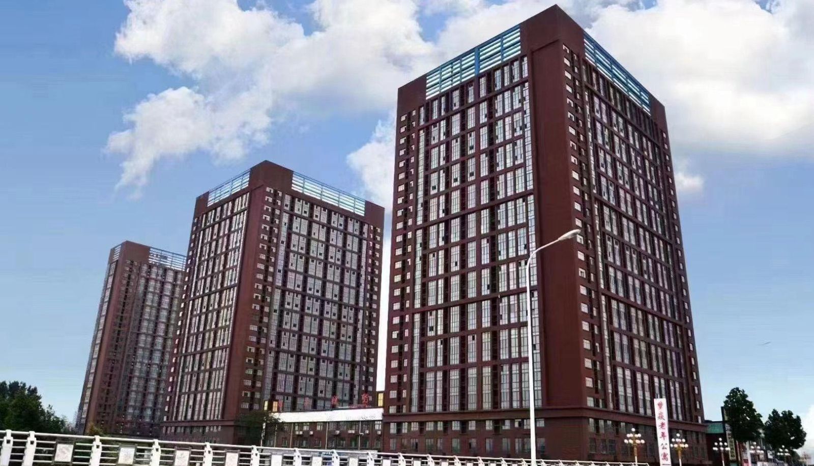 Información - Longju · Champs Elysees Hotel (Puyang East High-speed Railway Station Store)