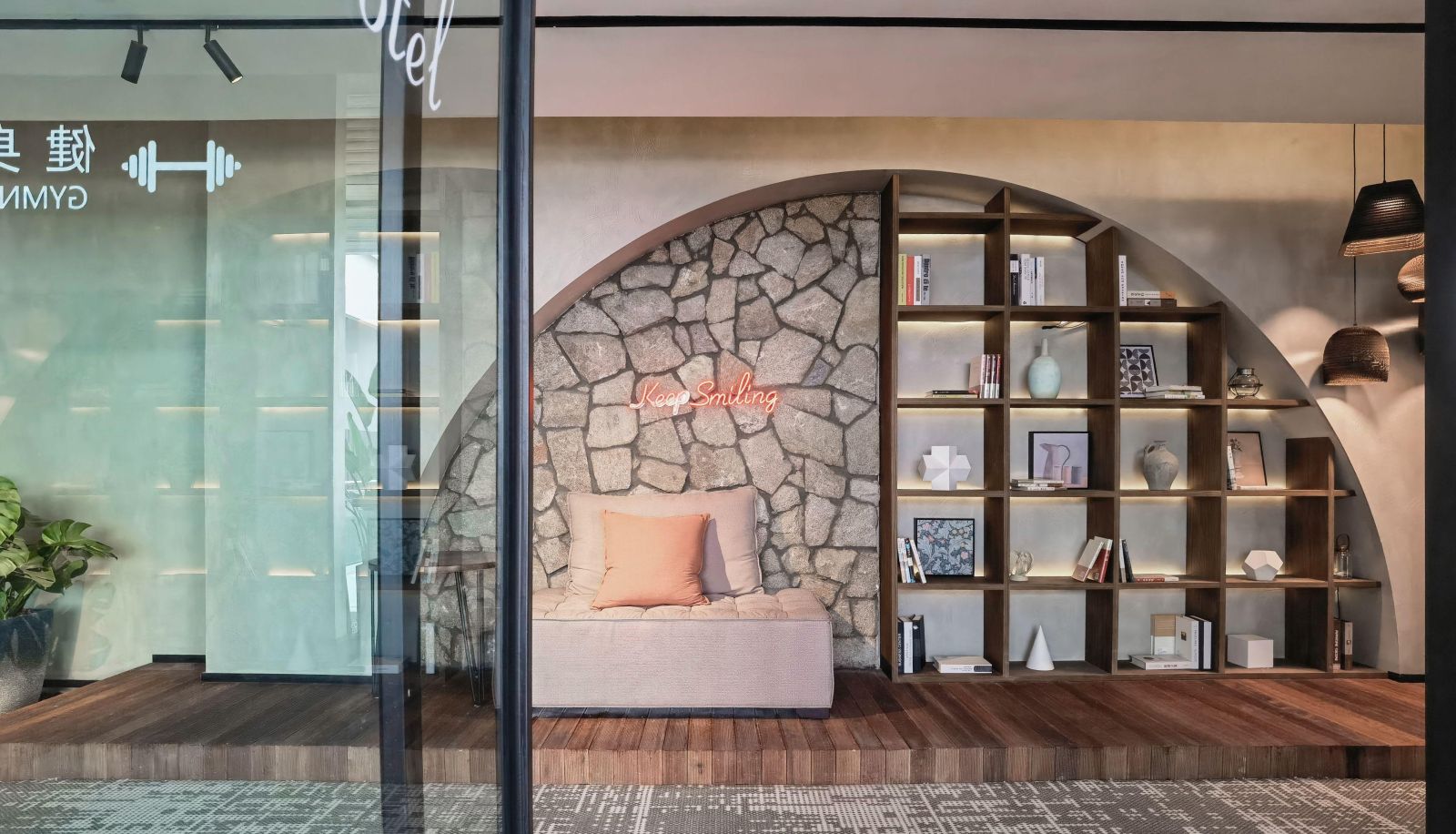 Area esterna dell'hotel - Tivoli Terrace Hotel (Exhibition Center Store)