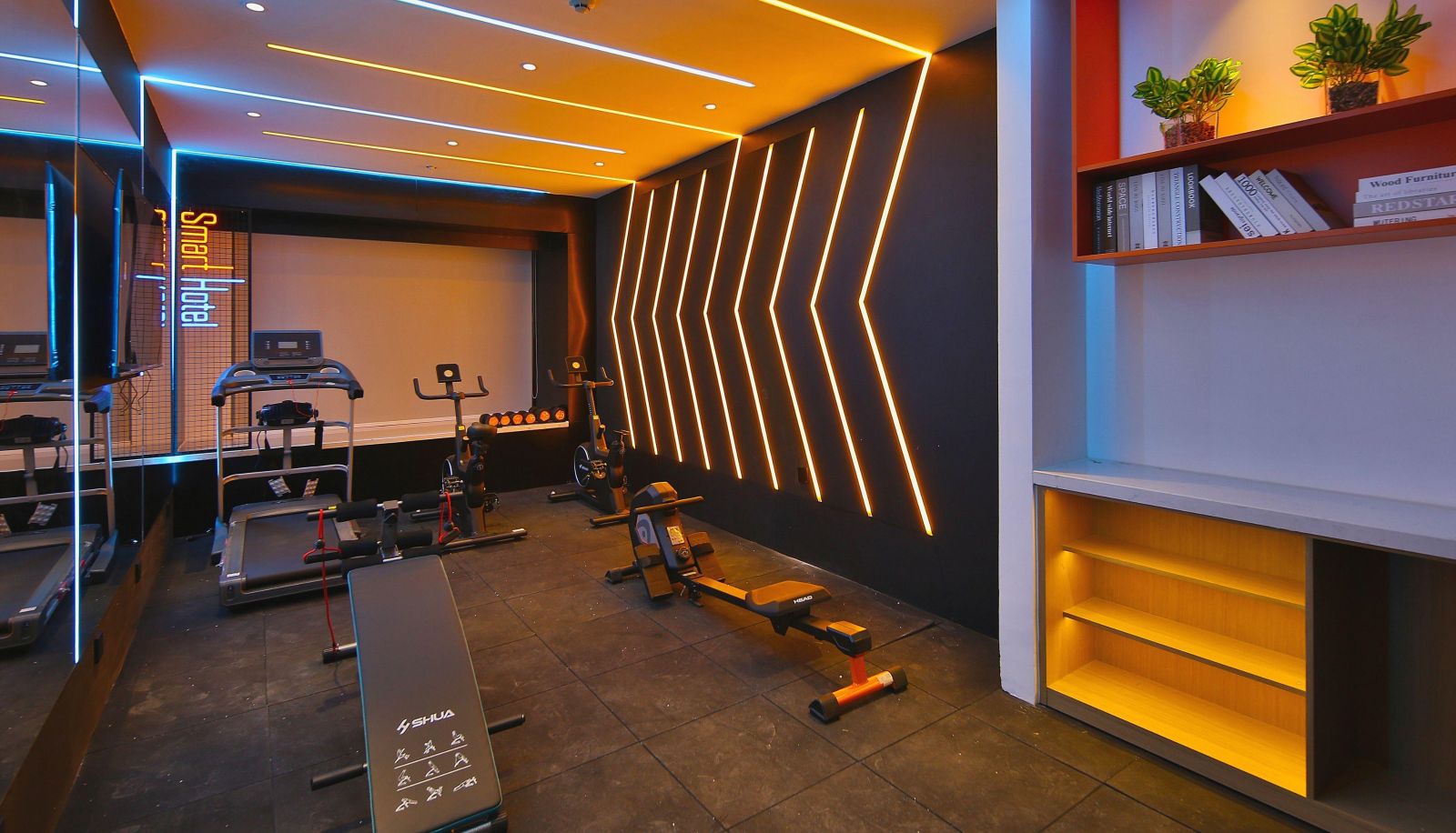 Area esterna dell'hotel - Ward Ritz Hotel (Zhangqiu Mingshui Ancient City Railway Station Store)