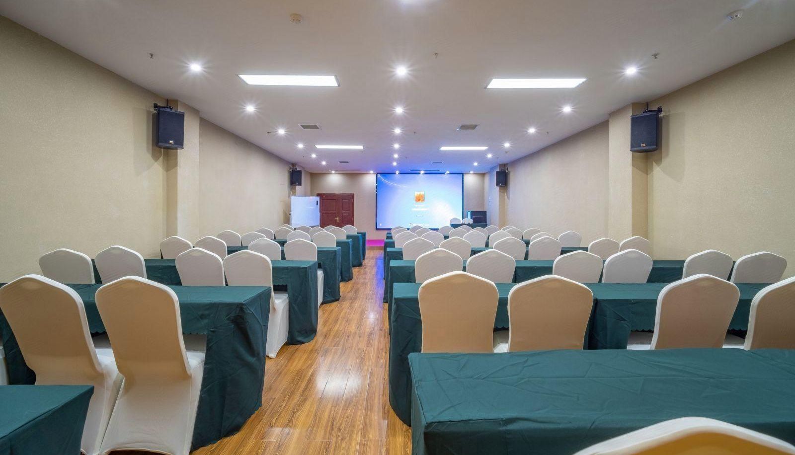 Buitenruimte van het hotel - Nanning Pulin Feite Hotel (Nanning Jianzheng Road Night Market Branch)
