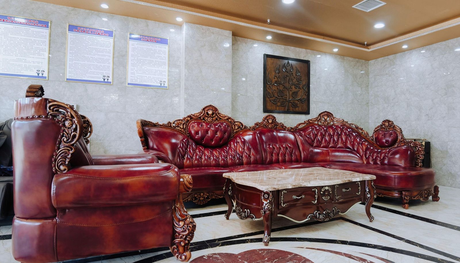 Hotel outdoor area - Youdao · Xintianhong Holiday Inn (Yinchuan International Trade City Store)