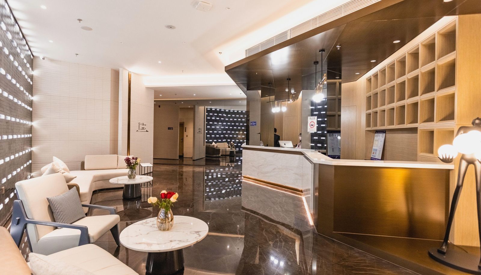 Zewnętrzna część hotelu - Meilai Hotel (Shenzhen Longhua Longguan Avenue Store)