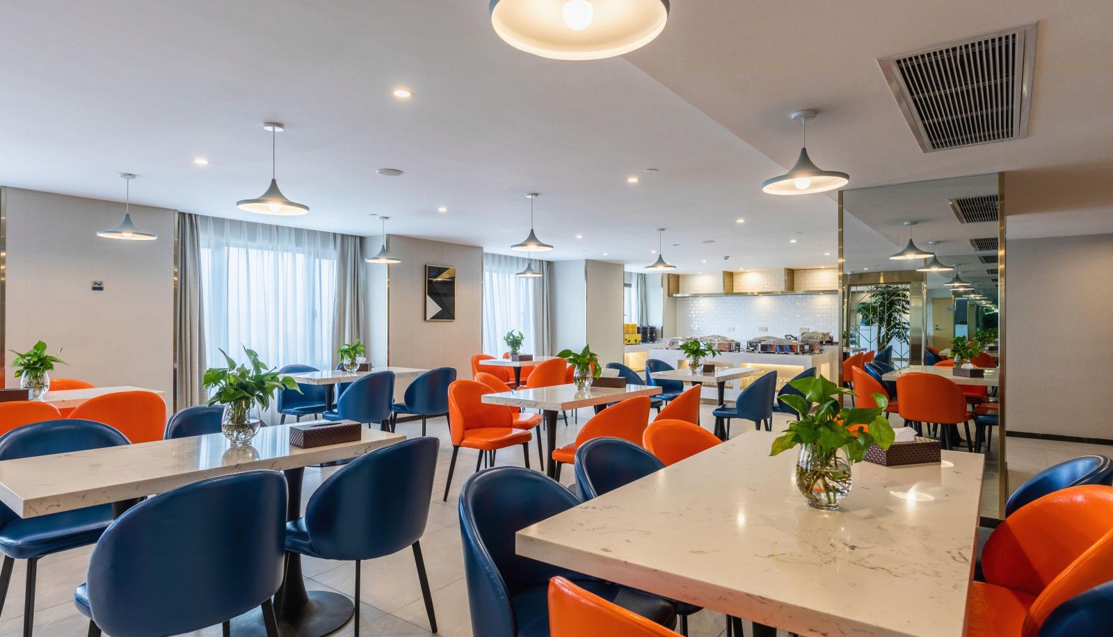 Area esterna dell'hotel - Baiman Hotel (Guiyang Southwest Trade City Jinyang Passenger Station Store)