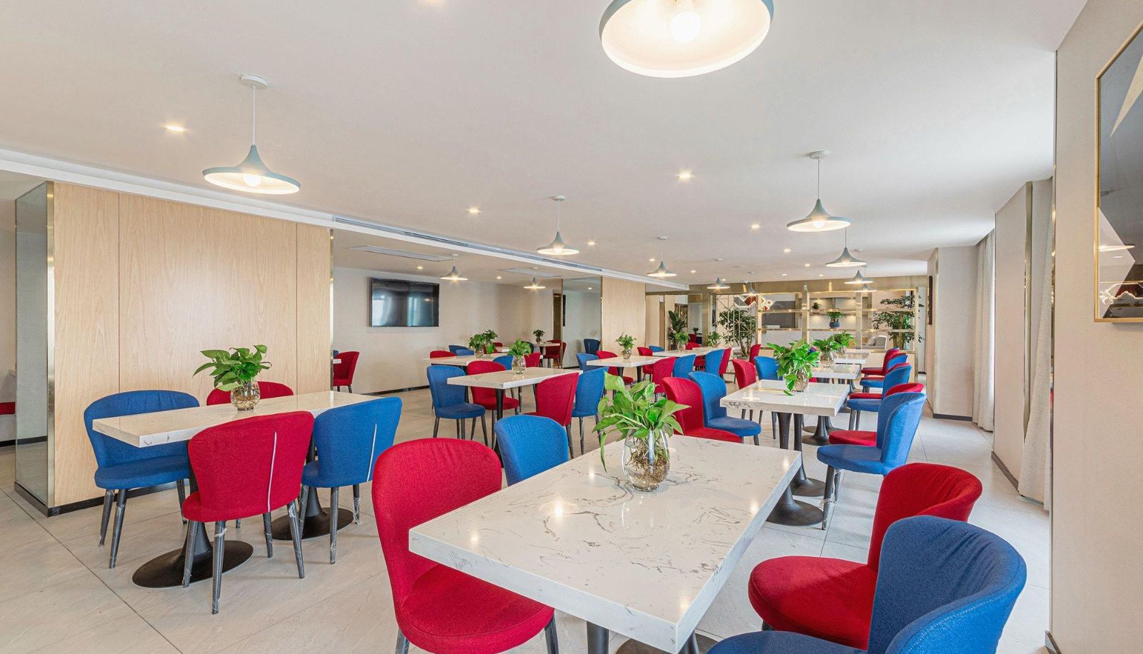 Area esterna dell'hotel - Baiman Hotel (Guiyang Southwest Trade City Jinyang Passenger Station Store)