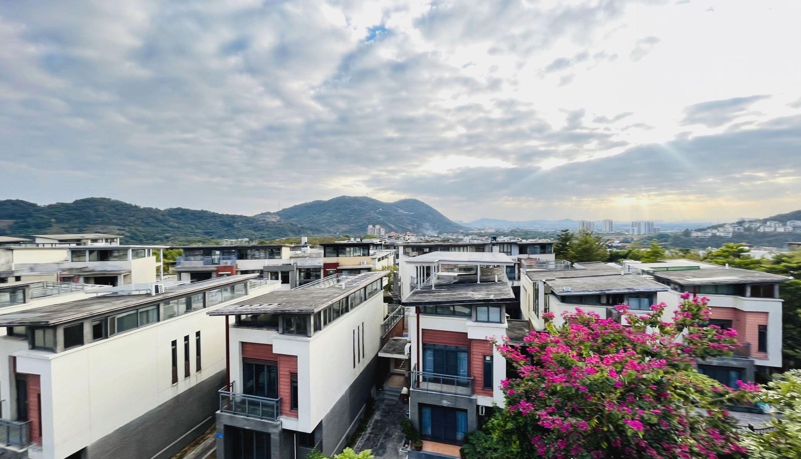 Info - Guangzhou  Conghua  Fuliquan Zuixian Villa