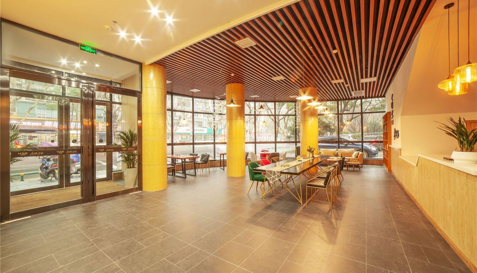Zewnętrzna część hotelu - YOME Hotel (YOME Pedestrian Street Branch)