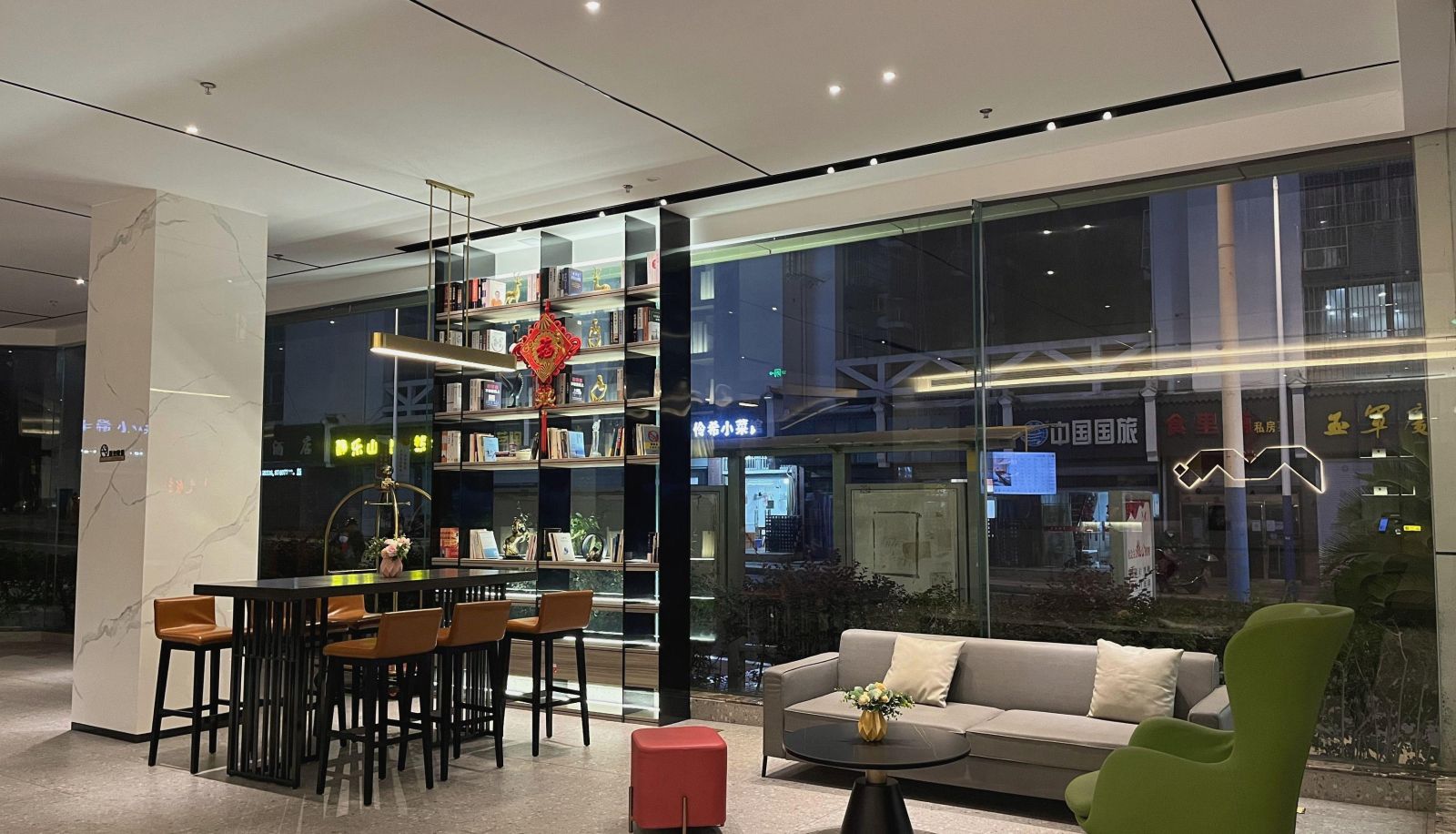 Area esterna dell'hotel - Baiman Hotel (Yixing Dingshan Ceramic Museum Store)