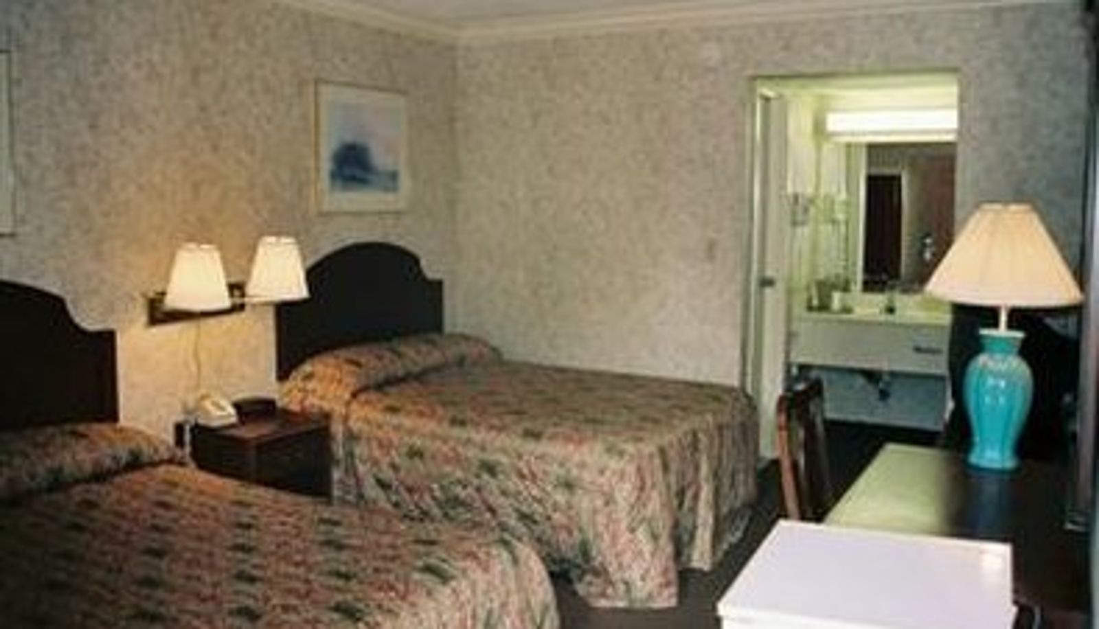 Zimmer - Manchester Inn