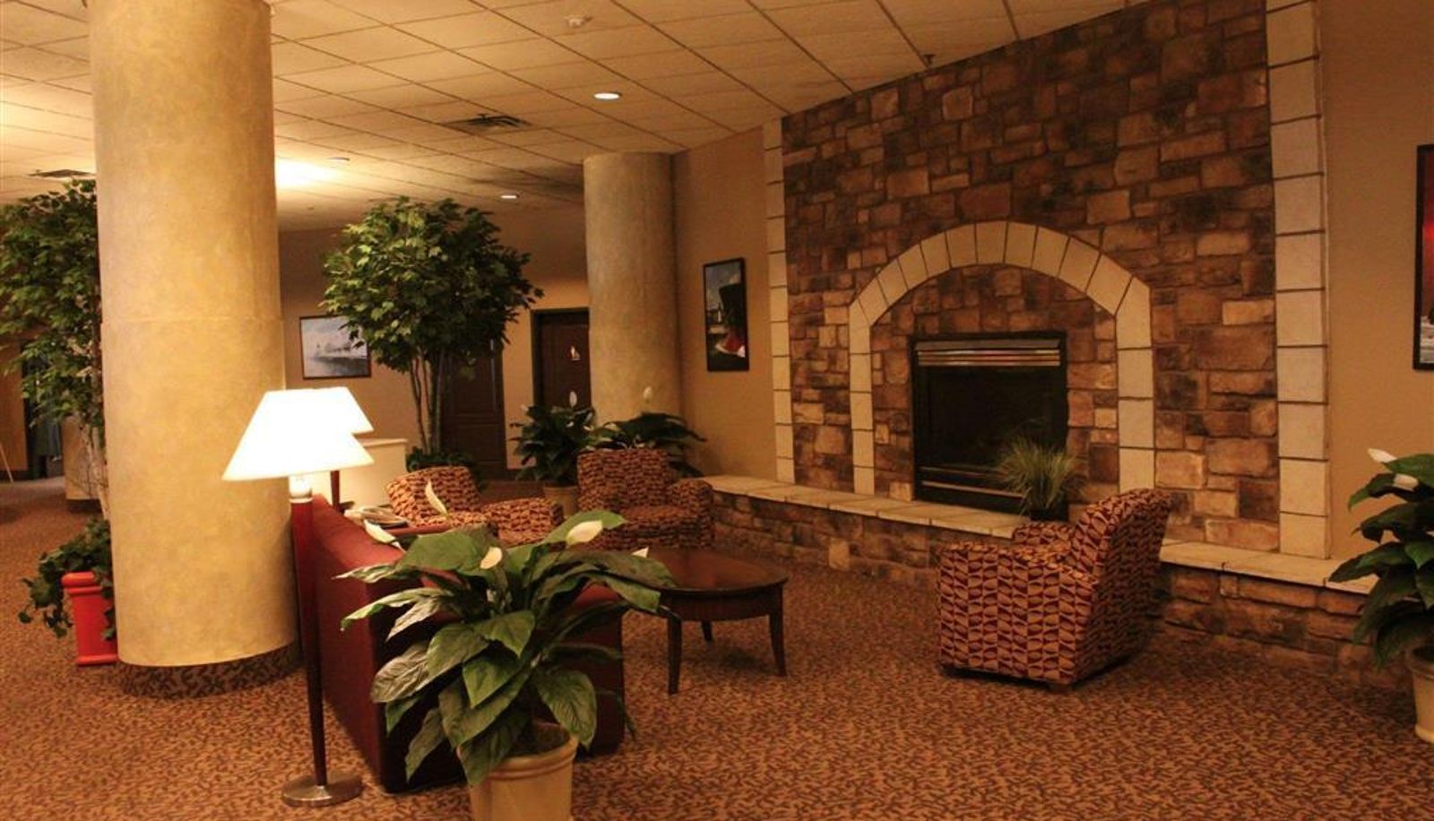 Lobby - The Suites Hotel At Waterfront Plaza