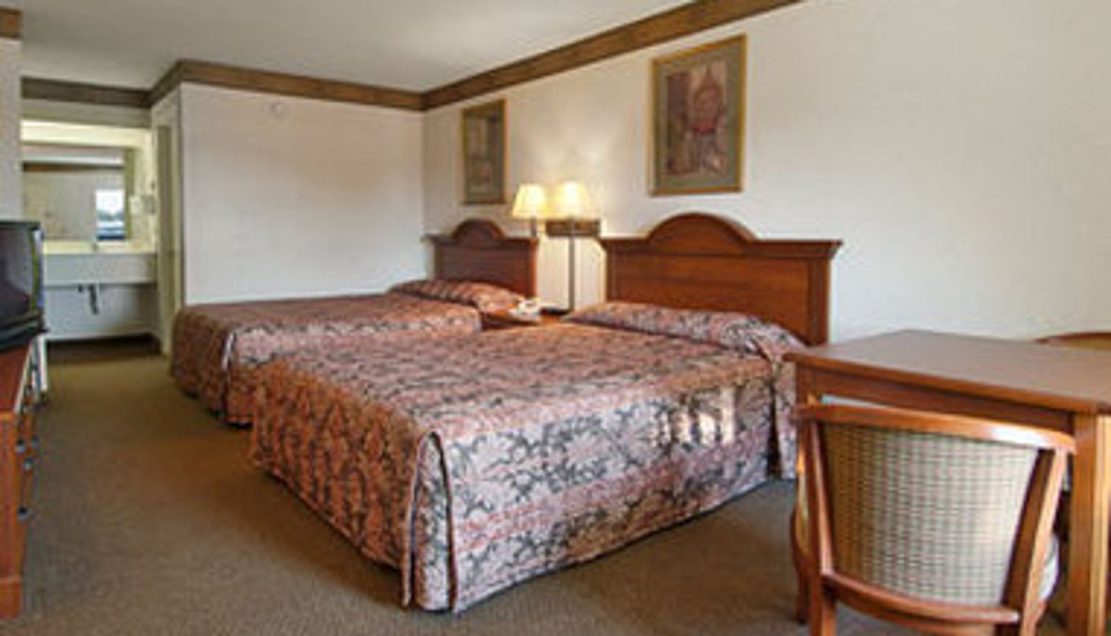 Zimmer - Amerivu Inn and Suites Siler